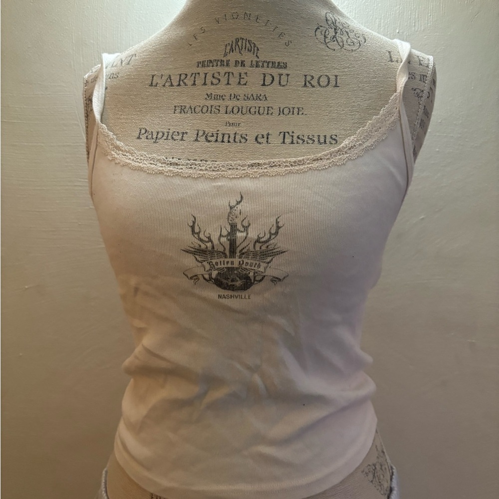 Brandy Melville lace trimmed graphic tank top, white/cream.